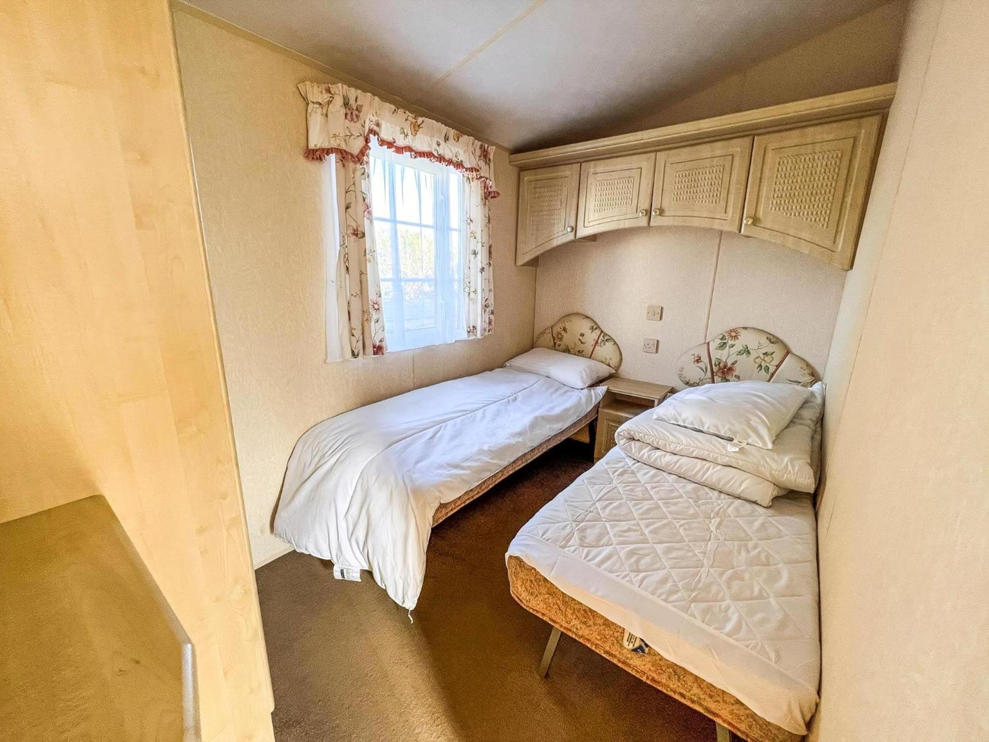 6 Berth Dog Friendly Caravan In Hunstanton, Minutes From The Beach Ref 13013L المظهر الخارجي الصورة